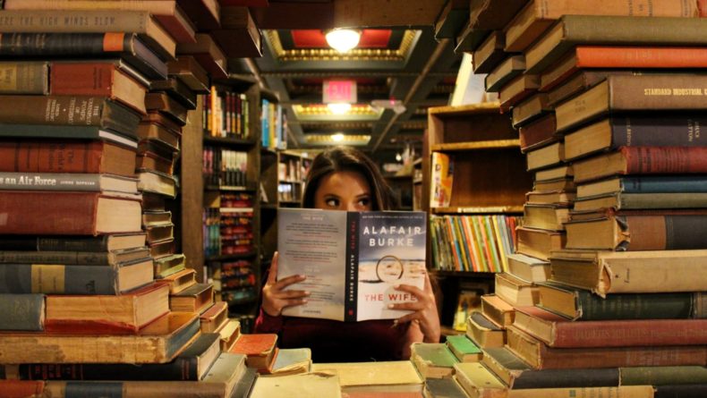 8 Tokyo Bookstores Filled With Foreign-Language Books