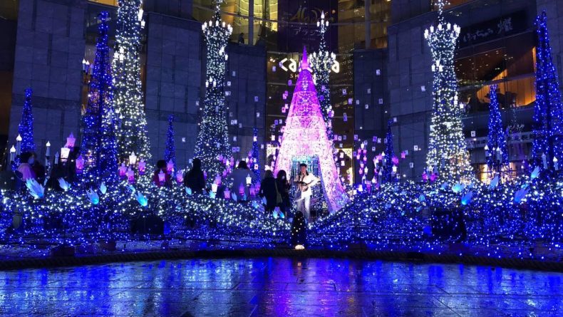 caretta shiodome illuminations - Savvy Tokyo