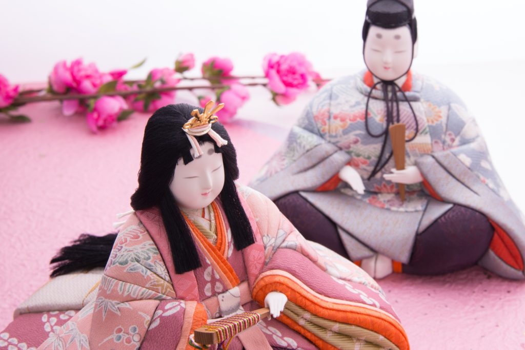 hinamatsuri dolls