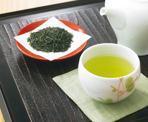 Green Tea 10 Japanese Gift Ideas for Your Significant Other This Valentine’s Day