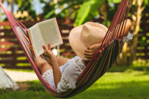 7 Tips To Build A Consistent Reading Habit Lead