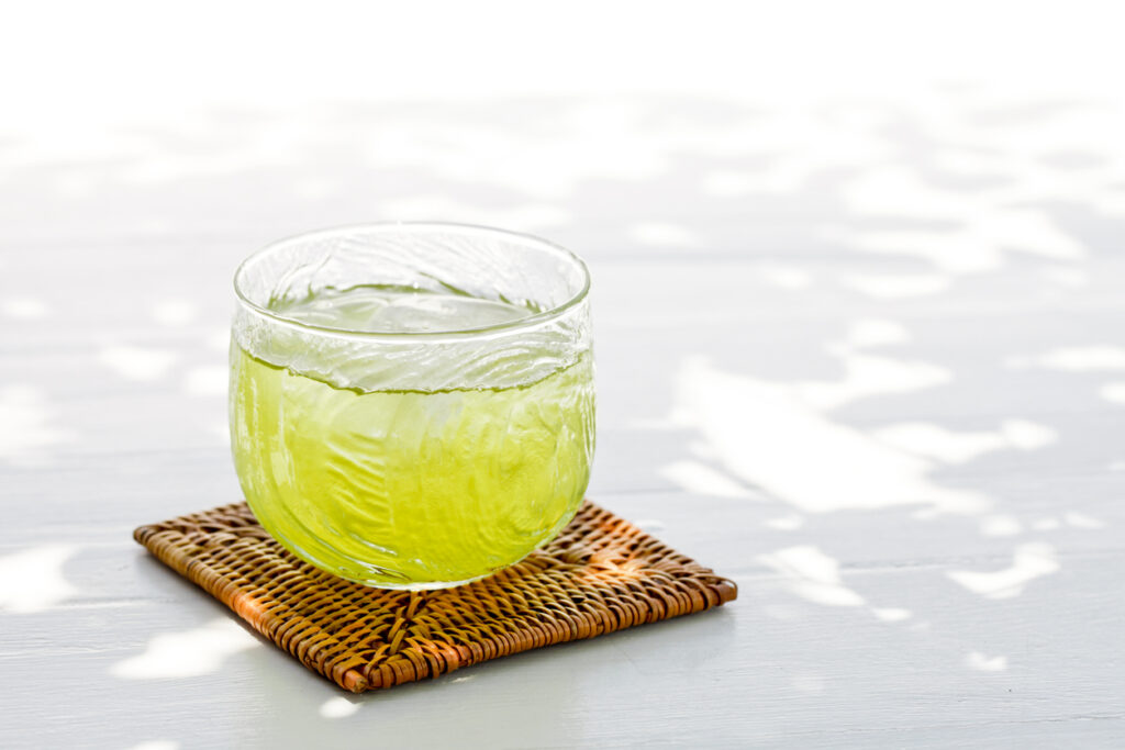 Refreshing Leaves: 5 Summertime Teas to Help Beat the Heat