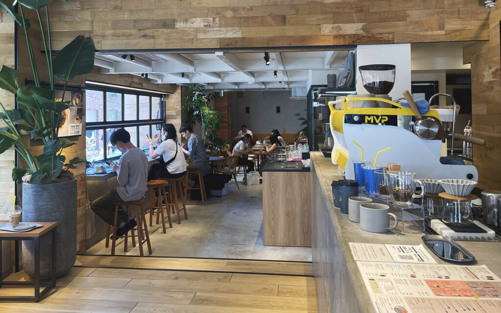 Tokyo Wifi Cafe