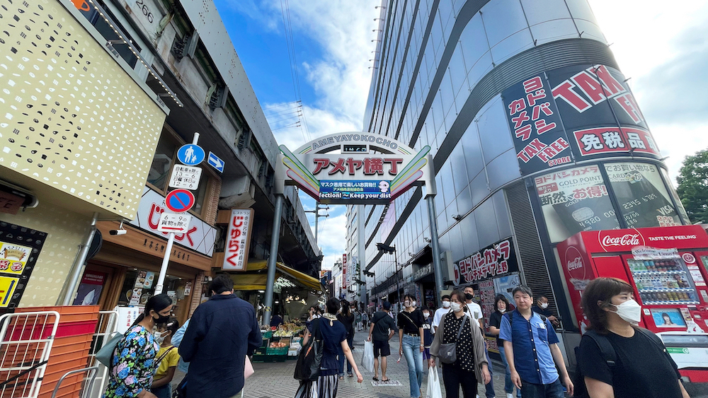 5 Charming Tokyo Shopping Streets For a Taste of Local Japan