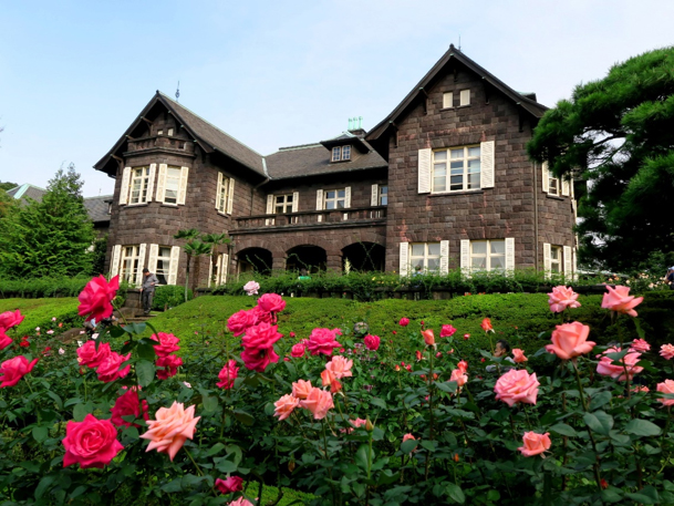 5 Stunning Rose Gardens In And Around Tokyo