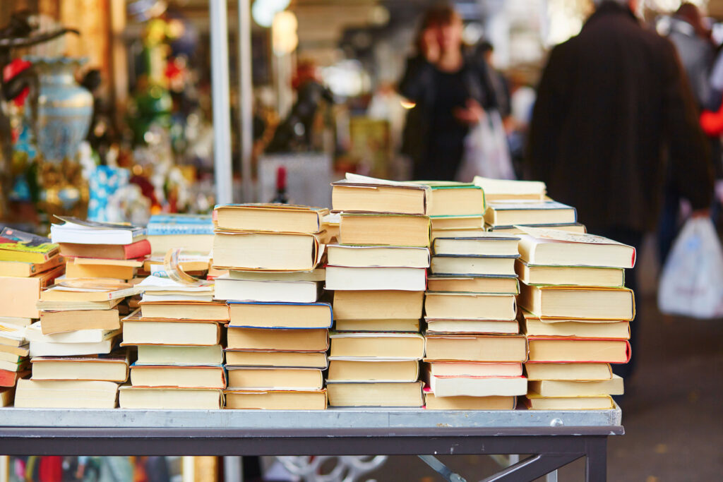 5 Ways to Sustainably Source English Books in Tokyo