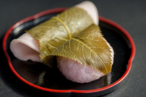 5 Fresh and Light Japanese Sweets to Welcome Spring