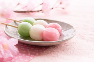 5 Fresh and Light Japanese Sweets to Welcome Spring