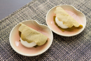 5 Fresh and Light Japanese Sweets to Welcome Spring