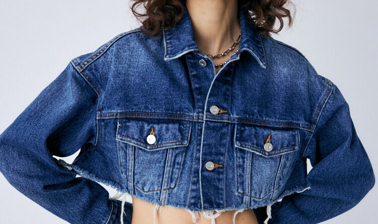 Cropped-Cut-Off-Denim-Jacket-by-Moussy_2 - Savvy Tokyo