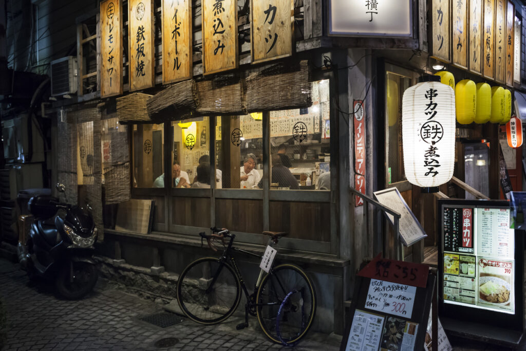 Showa Dreamscape: Nostalgic Tourism in Retro Tokyo
