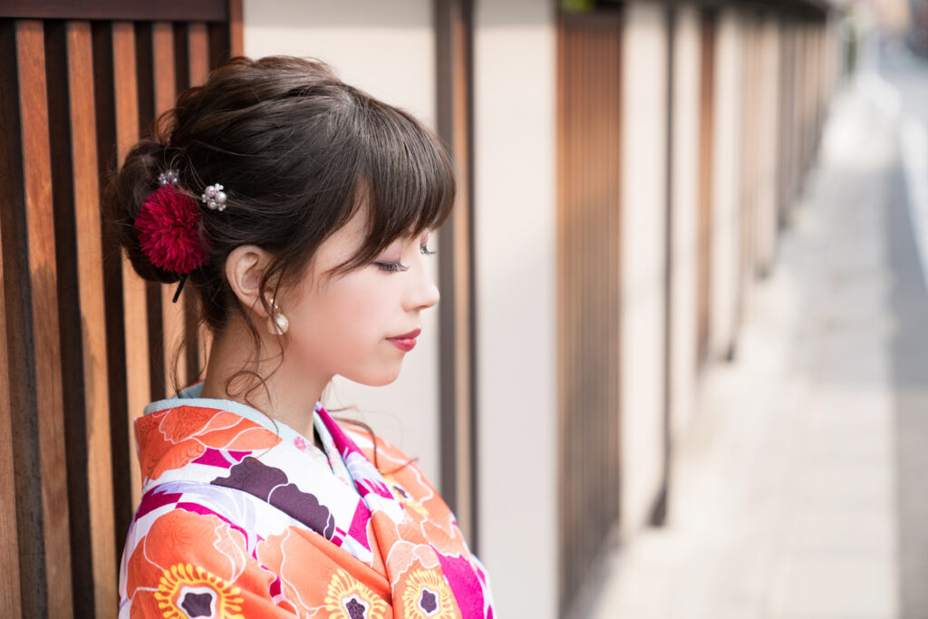 Should I book the hair-styling service with my kimono rental? 