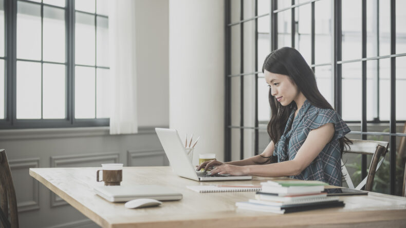 100 Yen Shop Must-Haves for School and Office