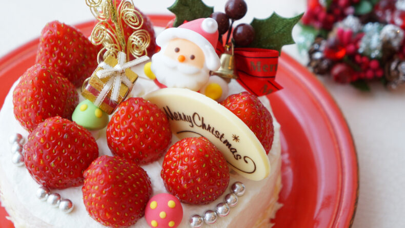 5 Festive Facts About Japanese Christmas Cake